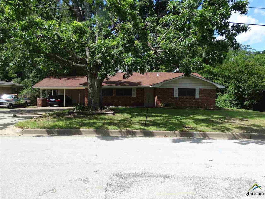 1123 Powers Dr, Tyler, TX 75701 - photo 1