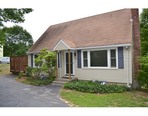 155 Rice Ave, Northborough, MA 01532 - photo 1