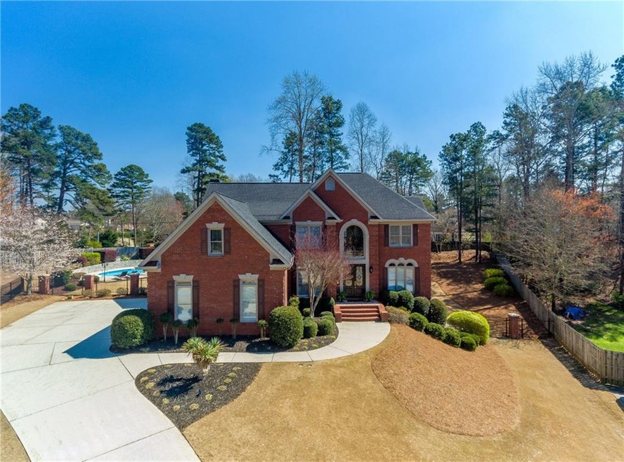 Welcome Home to 5000 Harbor Ridge Drive!