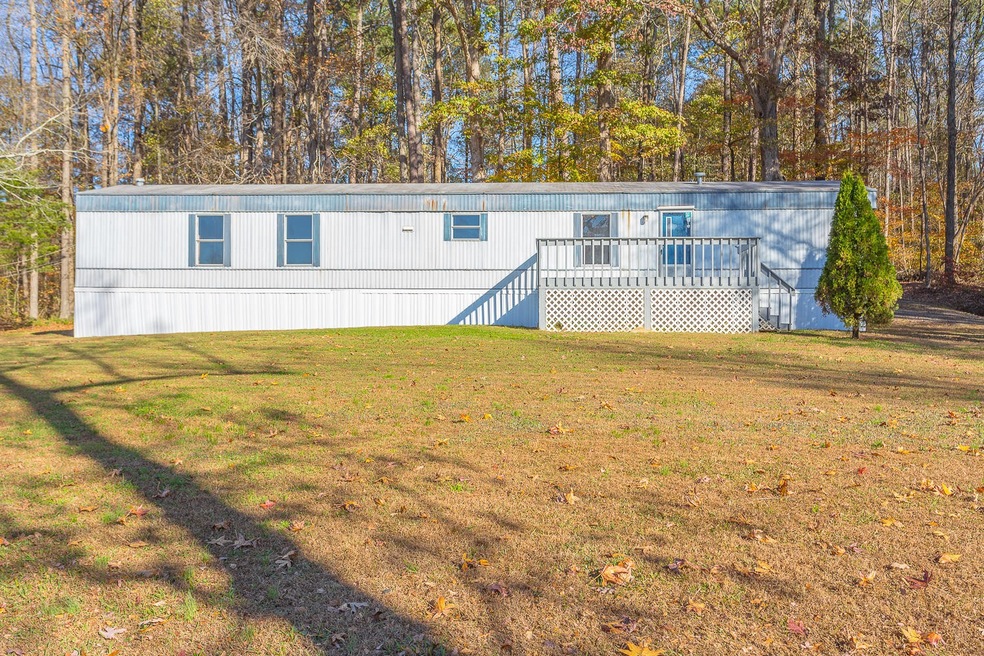 1312 Haley Dr NE, Dalton, GA 30721 - photo 1