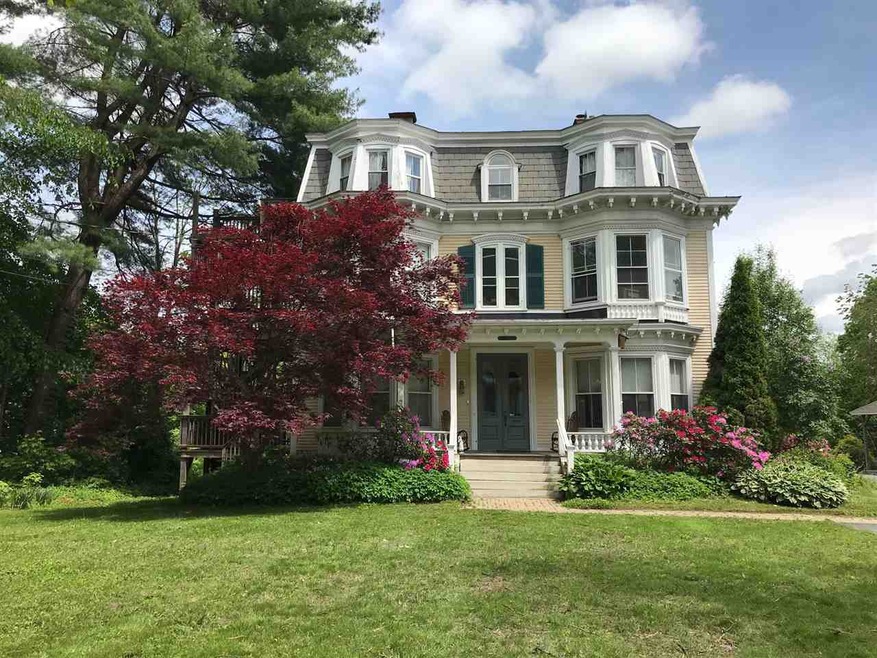 106 Main St unit 1, Putney, VT 05346 - photo 1