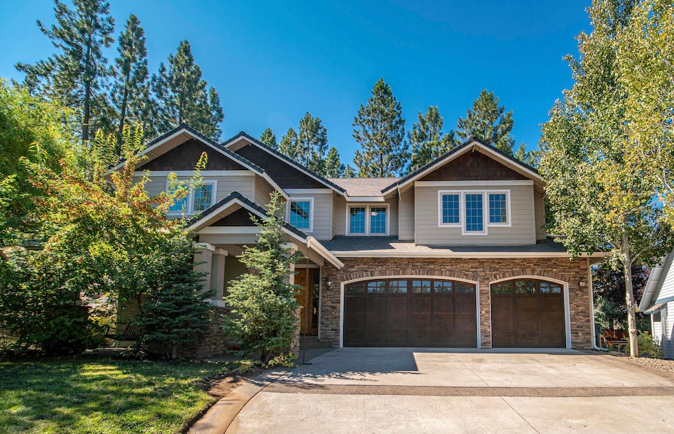 2057 NW Pinot Ct, Bend, OR 97701 - photo 1