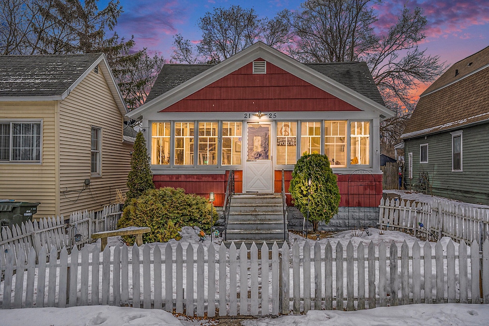 Sold $164,000 • Co-Listing Agent