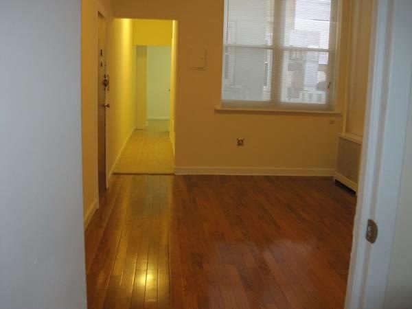 unlisted-address, Long Island City, NY 11103 - photo 1