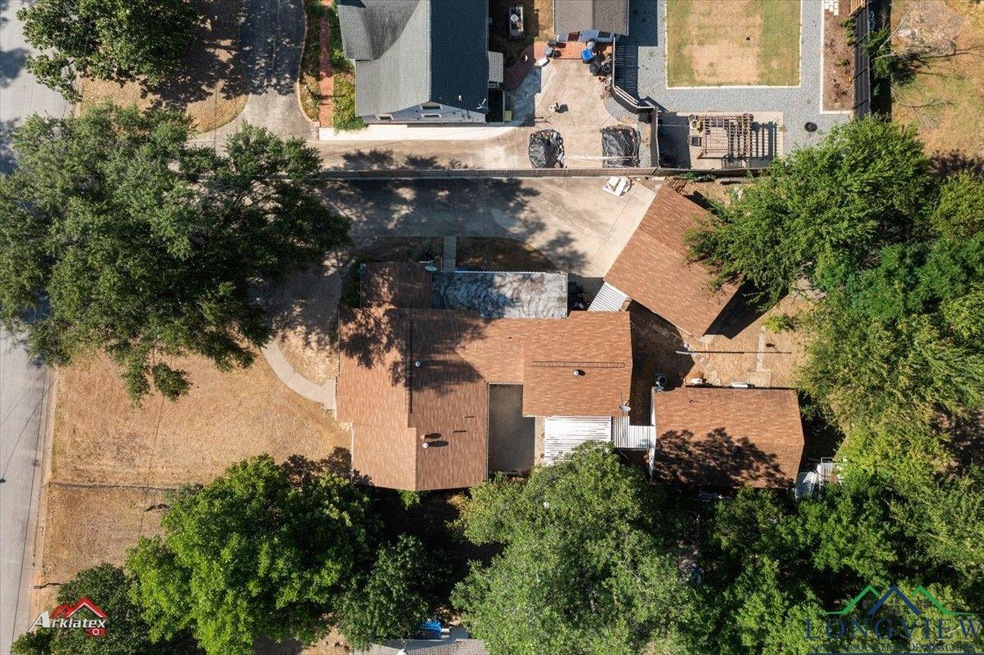 307 Glover Dr, Longview, TX 75601 - photo 1