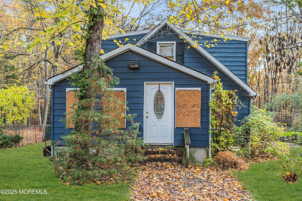 For Sale $235,000 • Co-Listing Agent