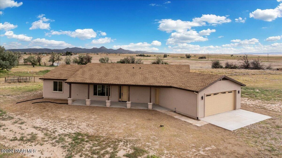 26774 N Bonita Vista Ct, Paulden, AZ 86334 - photo 1