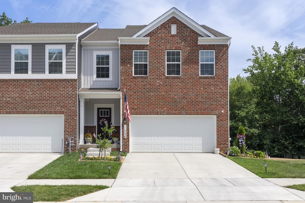 For Sale $698,500 • Co-Listing Agent