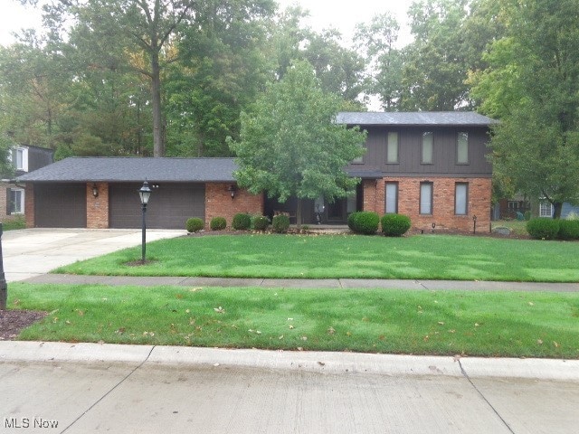 For Sale $429,900 • Co-Listing Agent