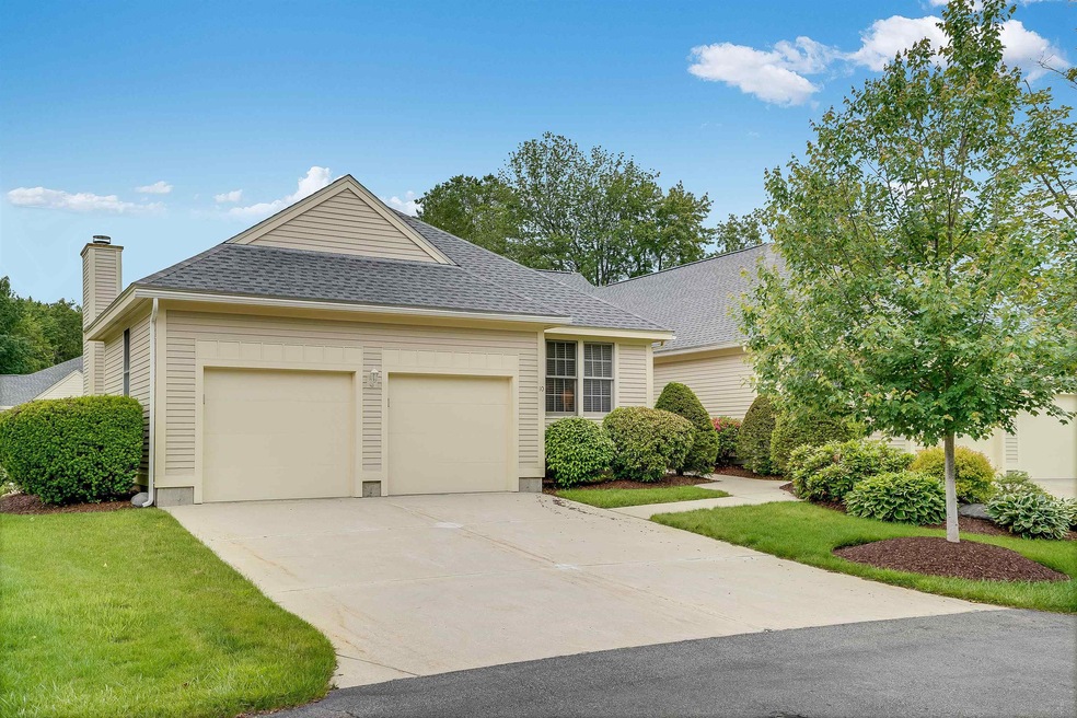 10 Muirfield Rd, Bedford, NH 03110 - photo 1