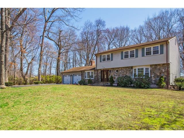 259 Woodmont Dr, East Hartford, CT 06118 - photo 1