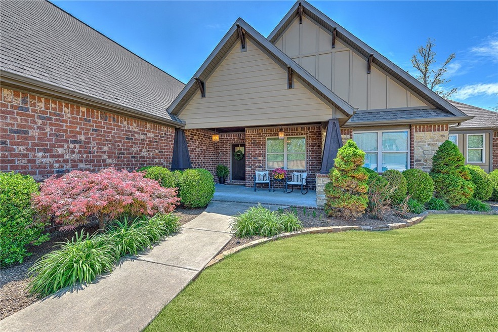 1605 NW Santorini Ln, Bentonville, AR 72712 - photo 1