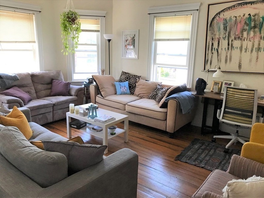 10 E Milton Rd unit 3, Brookline, MA 02445 - photo 1