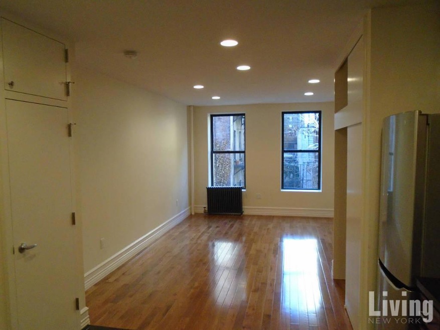 946 Columbus Ave unit 2A, New York, NY 10025 - photo 1