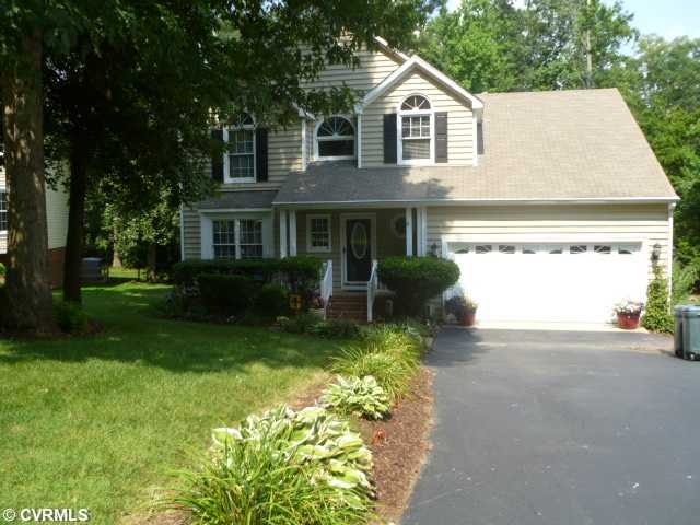 Exterior Front - Welcome Home. See how great this 