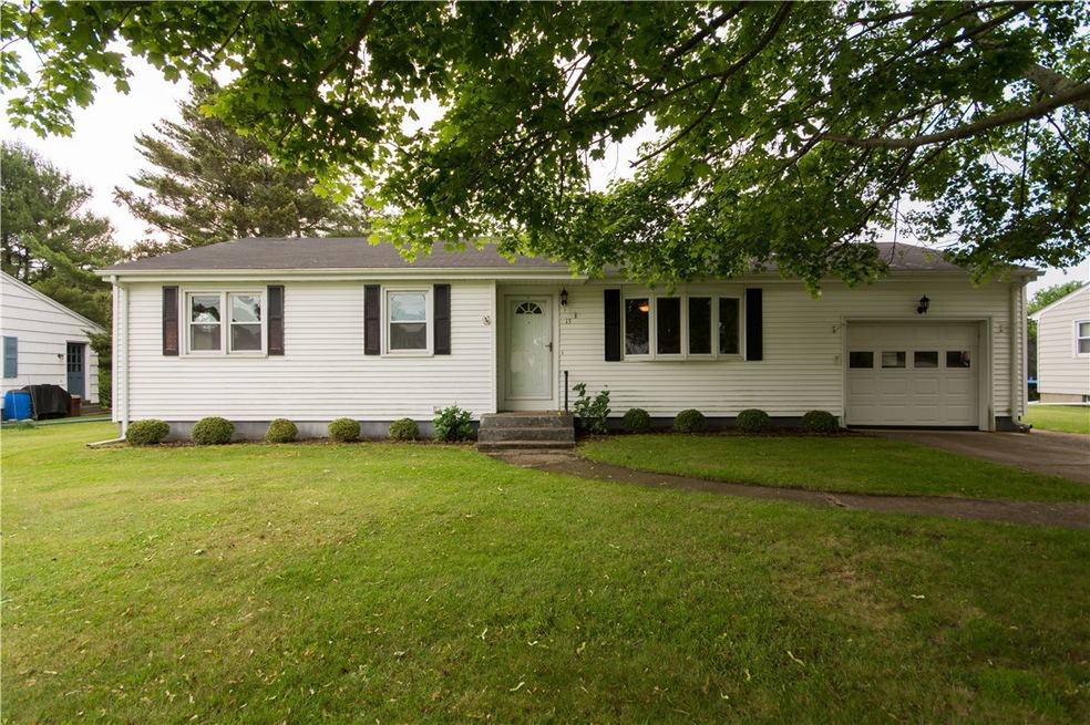 13 Wilson Road Middletown, RI 02842
