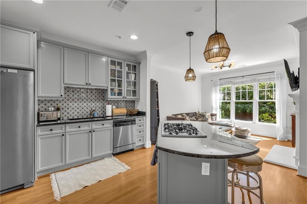 825 Highland Ln NE unit 1207, Atlanta, GA 30306 - photo 1