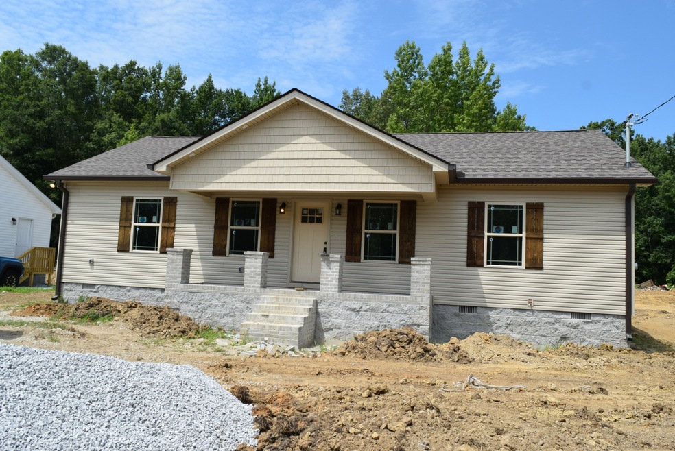 1518 S Spring St, Manchester, TN 37355 - photo 1