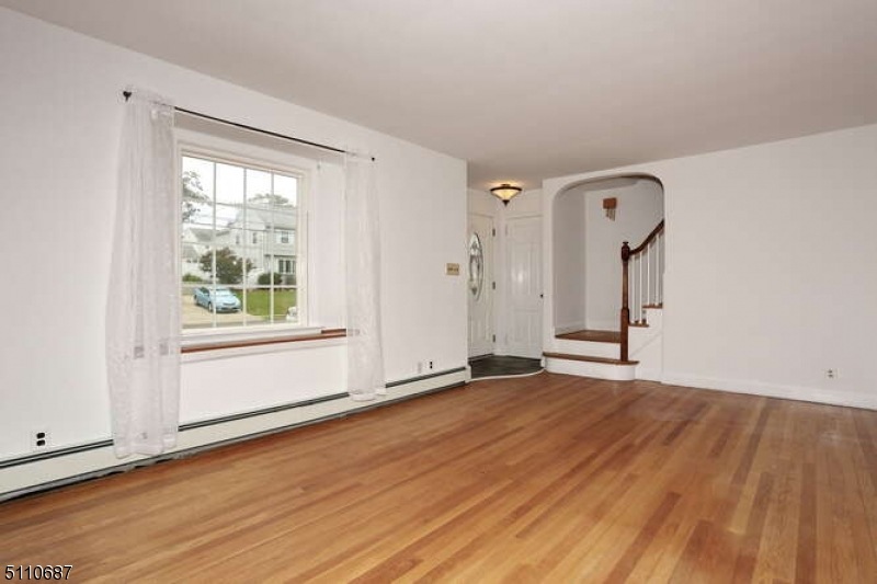 20 Povershon Rd, Nutley, NJ 07110 - photo 1