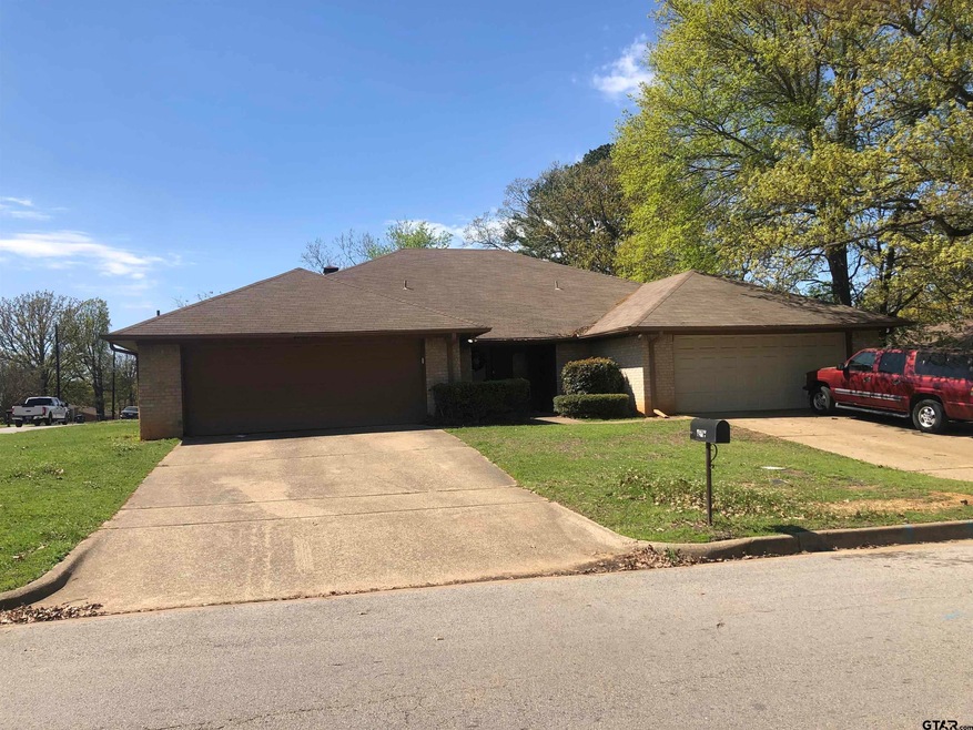 4309 Aberdeen Dr, Tyler, TX 75703 - photo 1