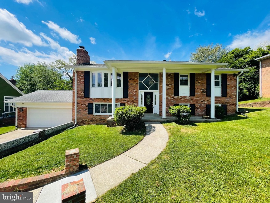 3808 Lacy Blvd, Falls Church, VA 22041 - photo 1