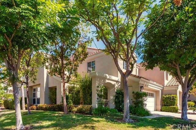 Absolutely Gorgeous 3 Bedroom Home Located in the 