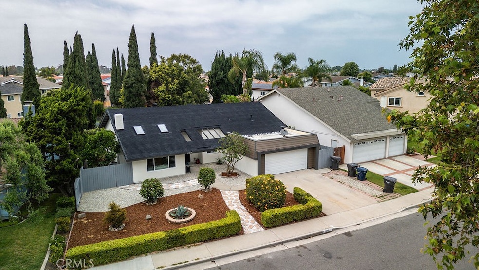 Sold $1,530,000 • Co-Listing Agent