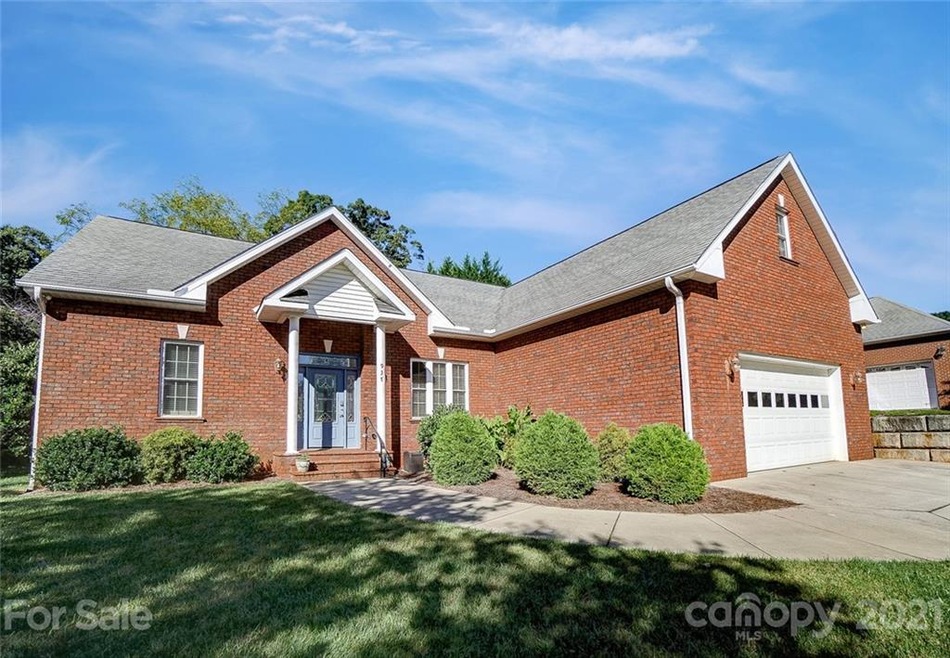 937 Argyle Ct, Statesville, NC 28677 - photo 1