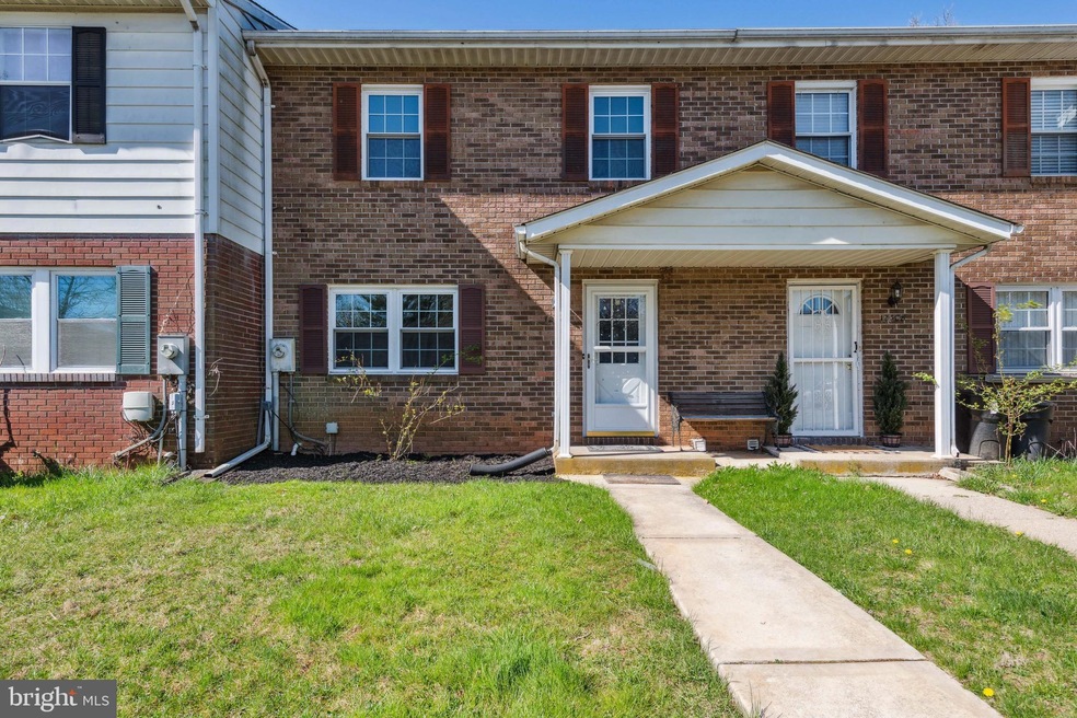 12306 Boncrest Dr, Reisterstown, MD 21136 - photo 1