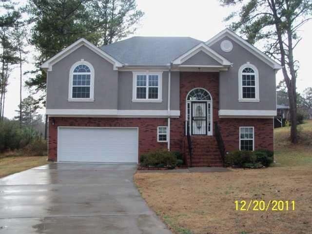 730 Sterling Ct, Riverdale, GA 30274 - photo 1