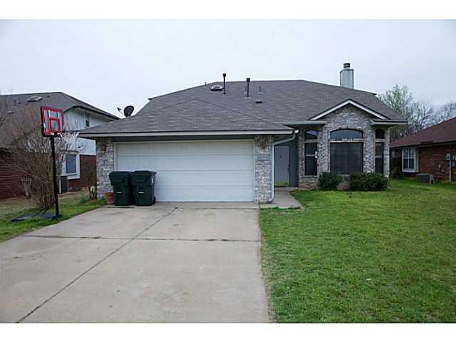 4004 Night Hawk Dr, Norman, OK 73072 - photo 1
