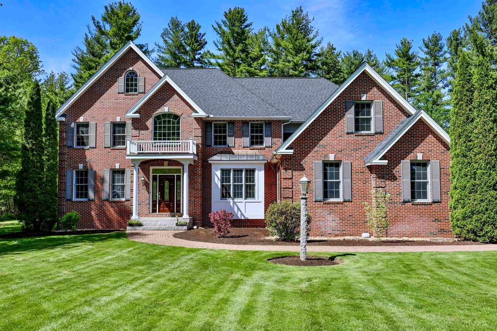 21 Emerson Ln, Hollis, NH 03049 - photo 1