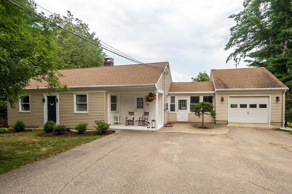 116 Kensington Rd, Hampton Falls, NH 03844 - photo 1