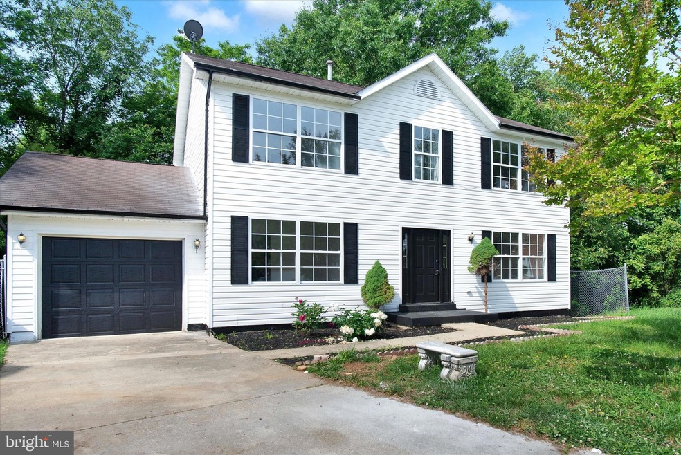 5003 Boydell Ave, Oxon Hill, MD 20745 - photo 1