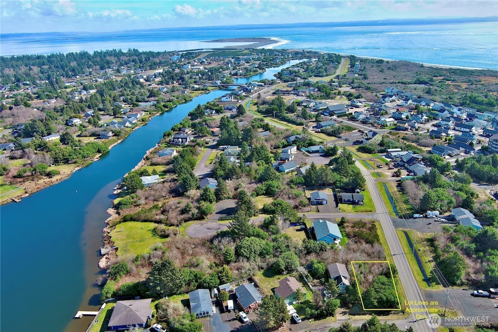 998 Texmar Ave SW, Ocean Shores, WA 98569 - photo 1