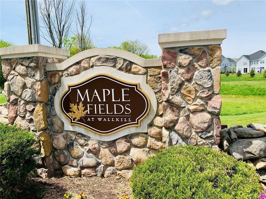 13 Fieldstone Dr, Middletown, NY 10940 - photo 1