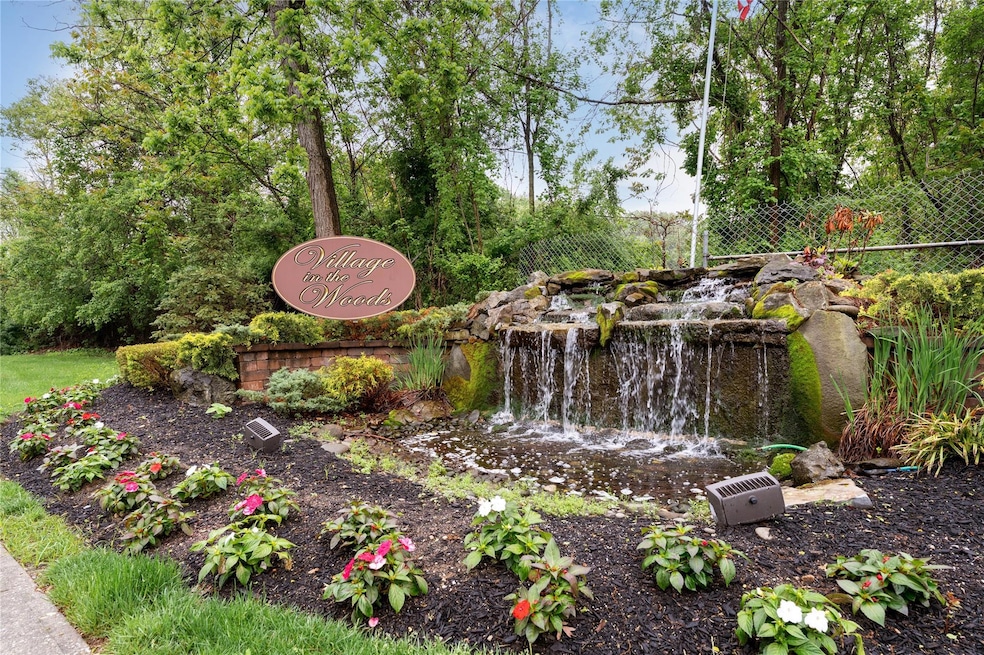 Pending $250,000 • Co-Listing Agent