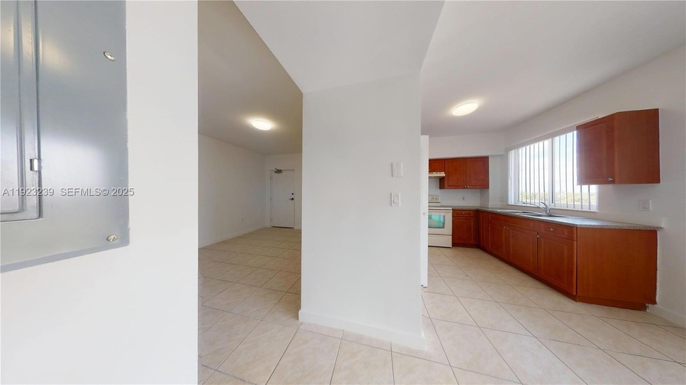 115 SW 42nd Ave unit 501, Coral Gables, FL 33134 - photo 1