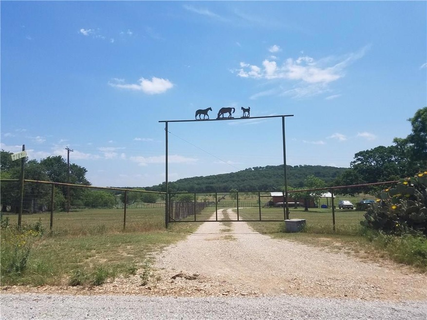 2105 Indian Creek Rd, Mineral Wells, TX 76067 MLS 13850786