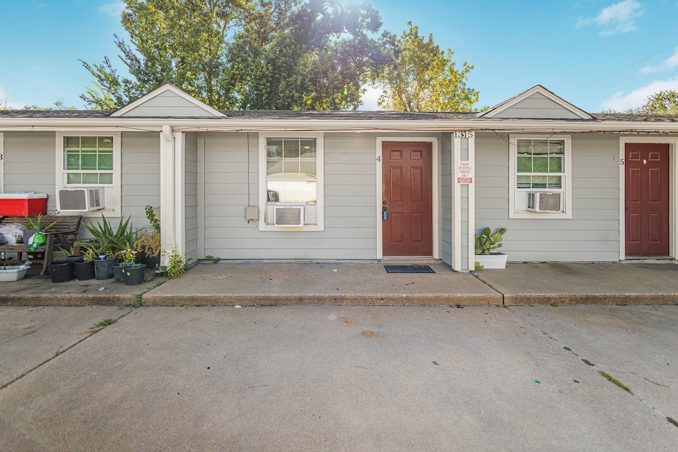 1315 Alliance St unit 4, Waller, TX 77484 - photo 1