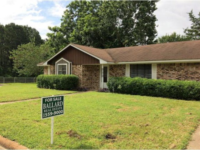 711 Geor Nacogdoches, Nacogdoches, TX 75964 - photo 1