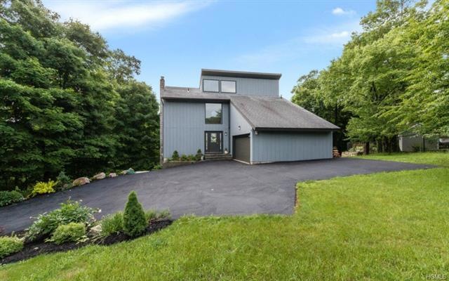 26 Mandy Ln, Washingtonville, NY 10992 - photo 1