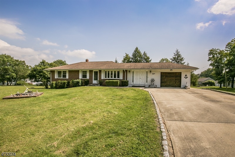 321 Cedar Ave, Somerset, NJ 08873 - photo 1