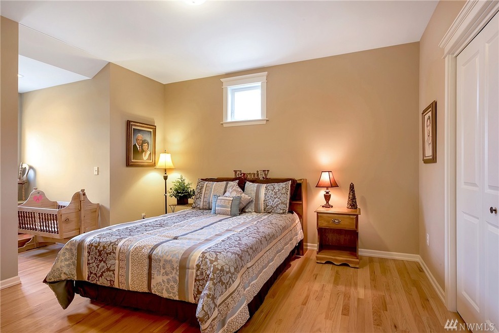 1612 Main St, Lynden, WA 98264 - photo 1