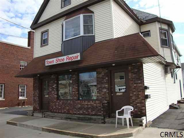 1710 Broadway, Schenectady, NY 12306 - photo 1