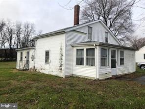 6498 Rock Hall Rd, Rock Hall, MD 21661 - photo 1