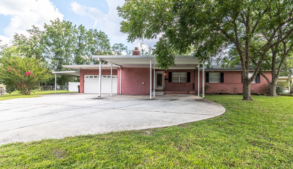 4932 Jammes Rd, Jacksonville, FL 32210 - photo 1