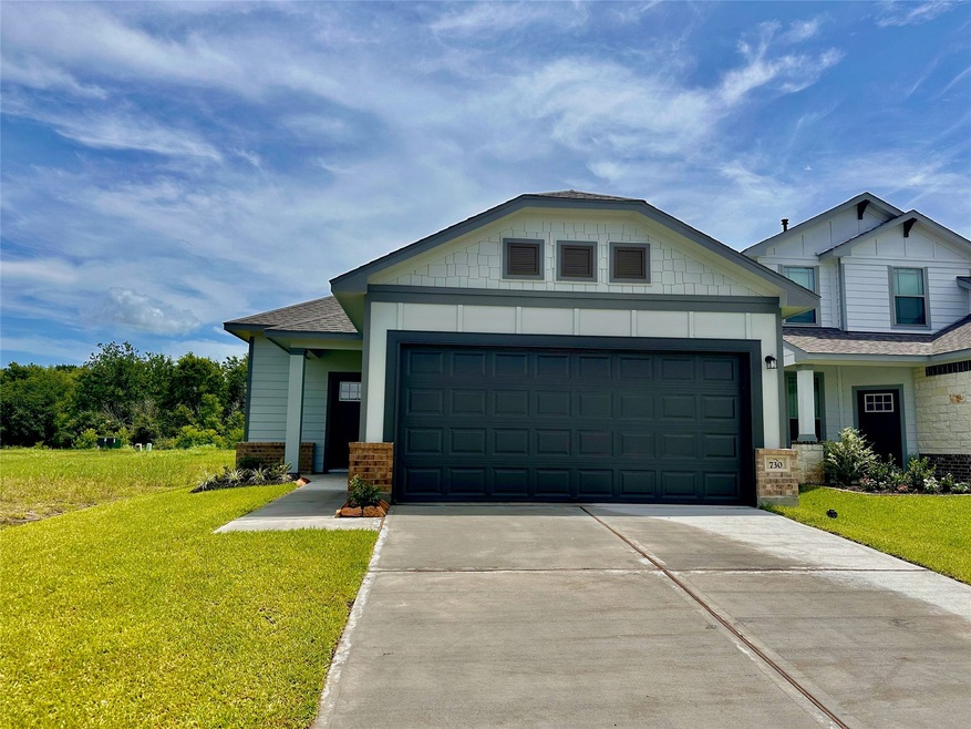 730 Tejas Village Pkwy, Beasley, TX 77417 - photo 1