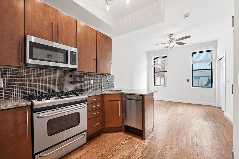 405 4th St unit 1A, Hoboken, NJ 07030 - photo 1
