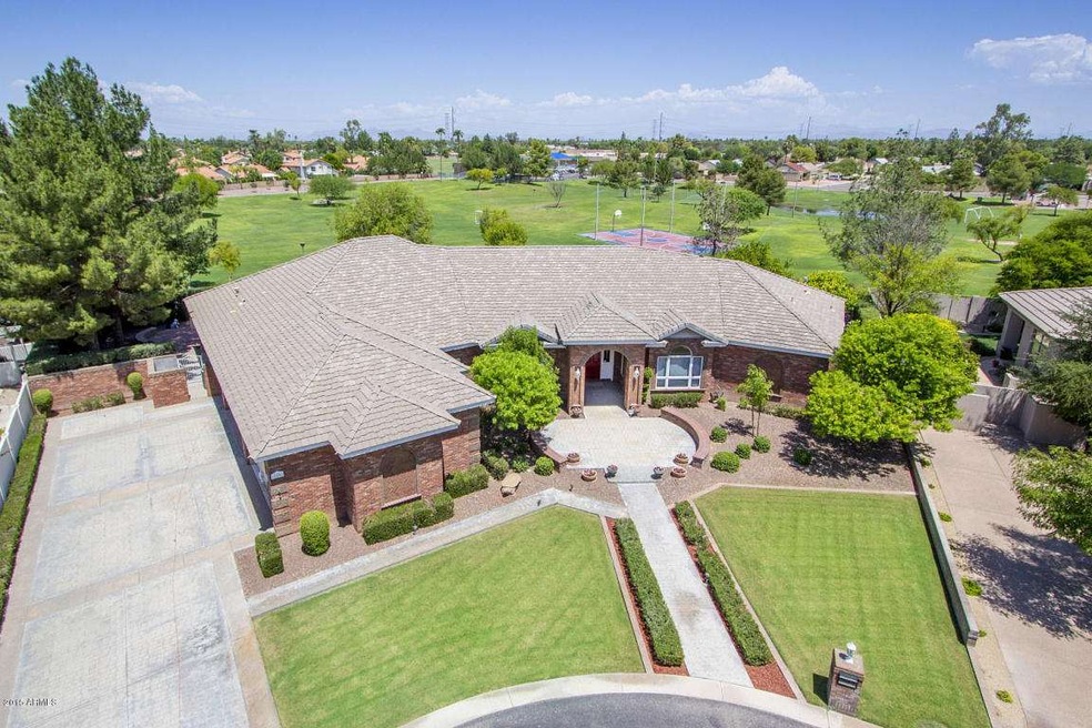 7423 S Rita Ln, Tempe, AZ 85283 - photo 1